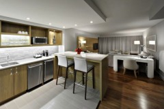James Hotel